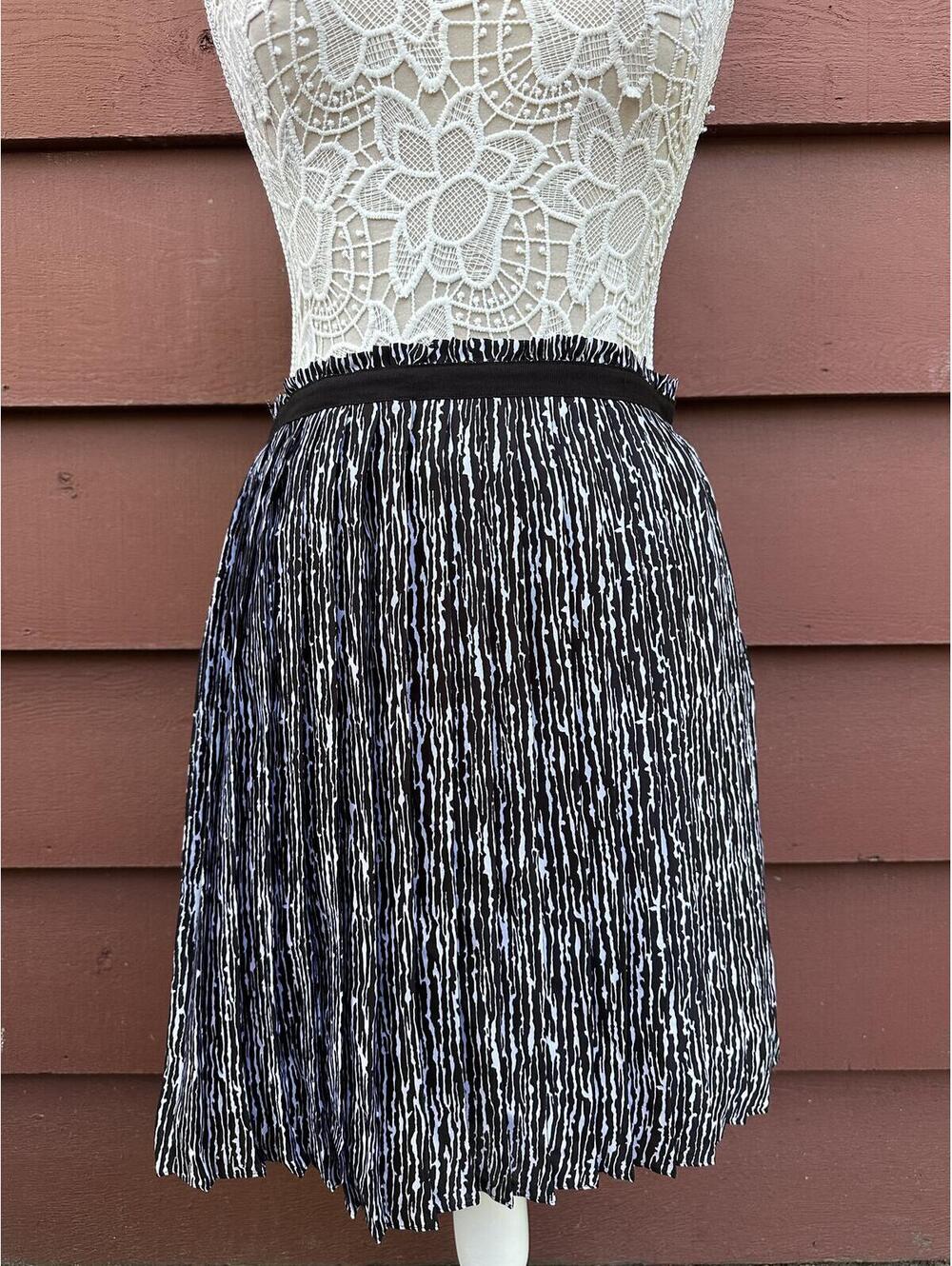 Anne Klein Black and White Pleated Skirt